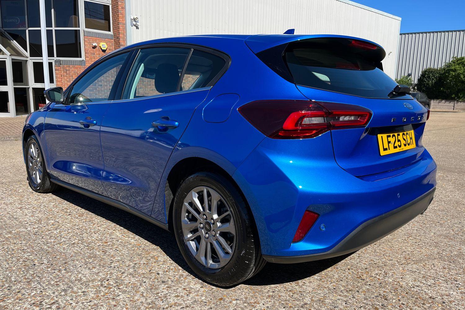 Ford Focus Photo 39
