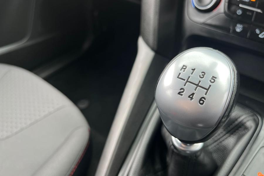 Ford Focus Photo autoimg-f52279a41defda5e2daf35bbe57ef4d1ca12a64c.jpg