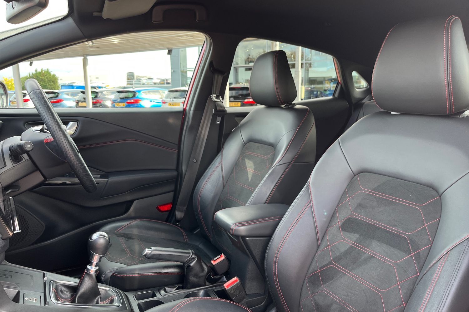 Ford PUMA Photo 18