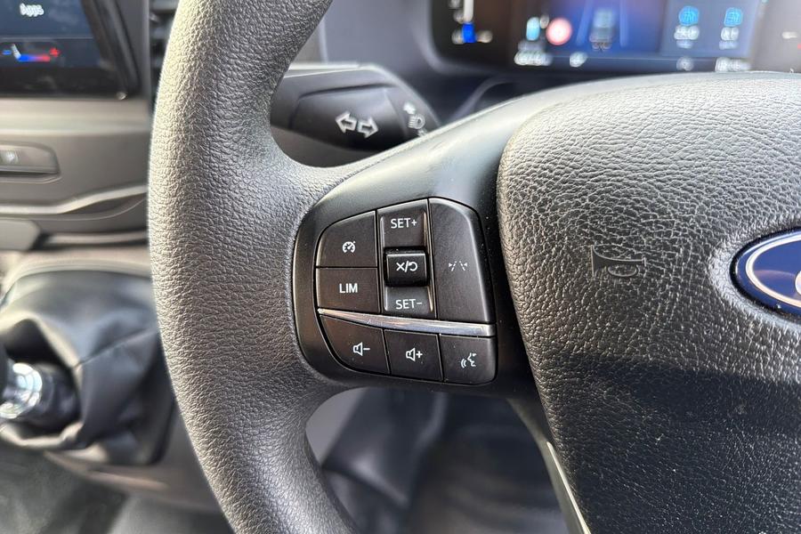 Ford TRANSIT Photo autoimg-f52c0cebbb0fbbecf5255d6117f5311835d37385.jpg