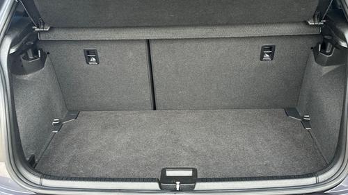 Volkswagen Polo Photo autoimg-f52fe757b847af45693504bc45b7e9619c225257.jpg