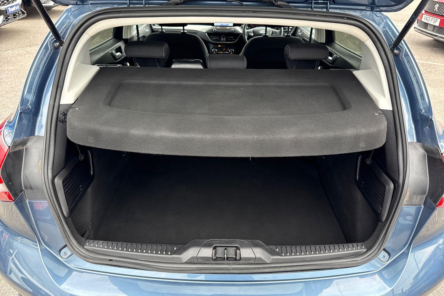 Ford FOCUS Photo 20