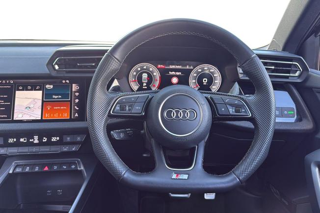 Audi A3 Photo 11