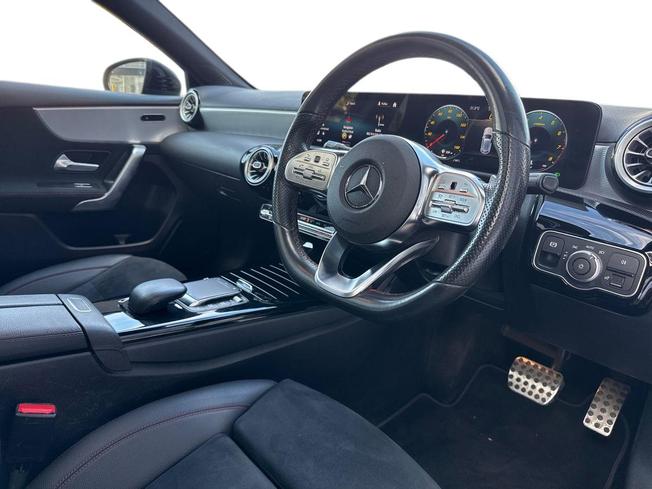 MERCEDES-BENZ A Class Photo 6