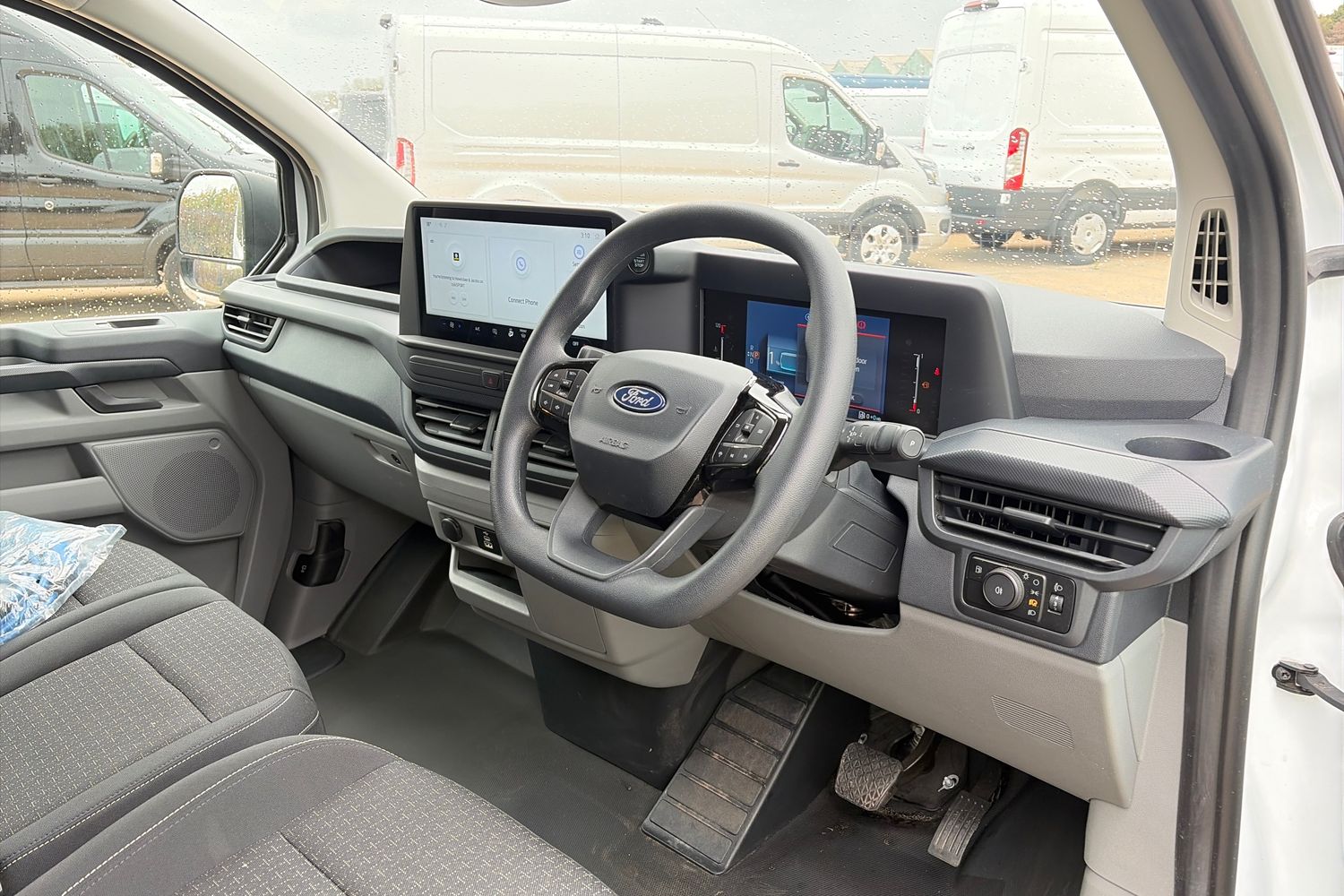 Ford TRANSIT CUSTOM Photo 13