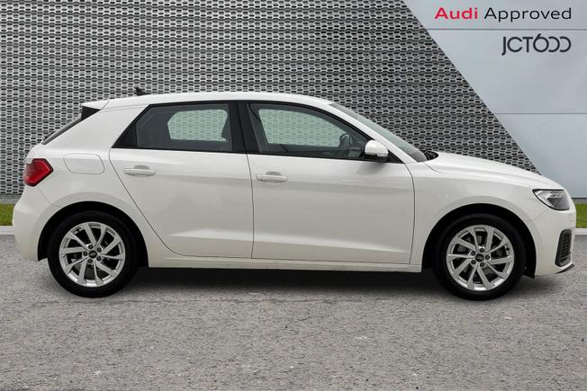 AUDI A1 Photo 4
