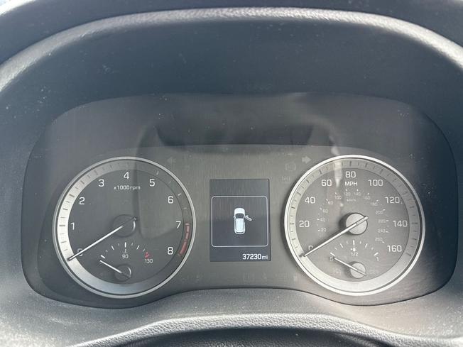 HYUNDAI TUCSON Photo 15