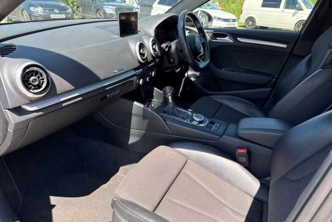 AUDI A3 Photo 26