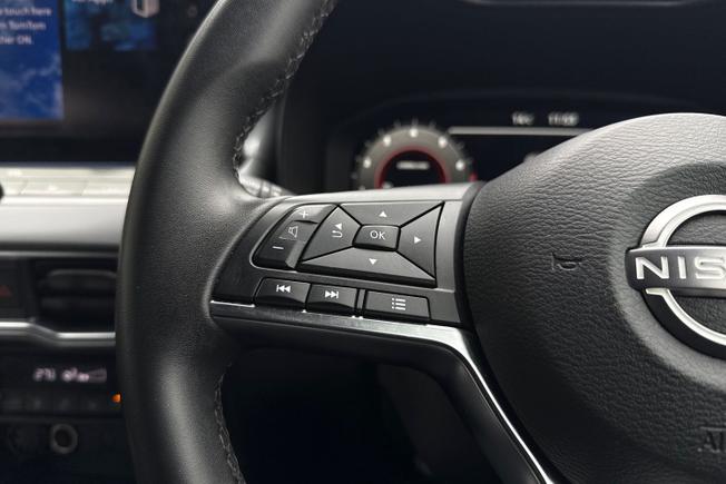 NISSAN Juke Photo 16