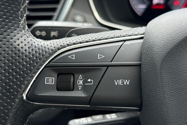 AUDI Q5 Photo 16