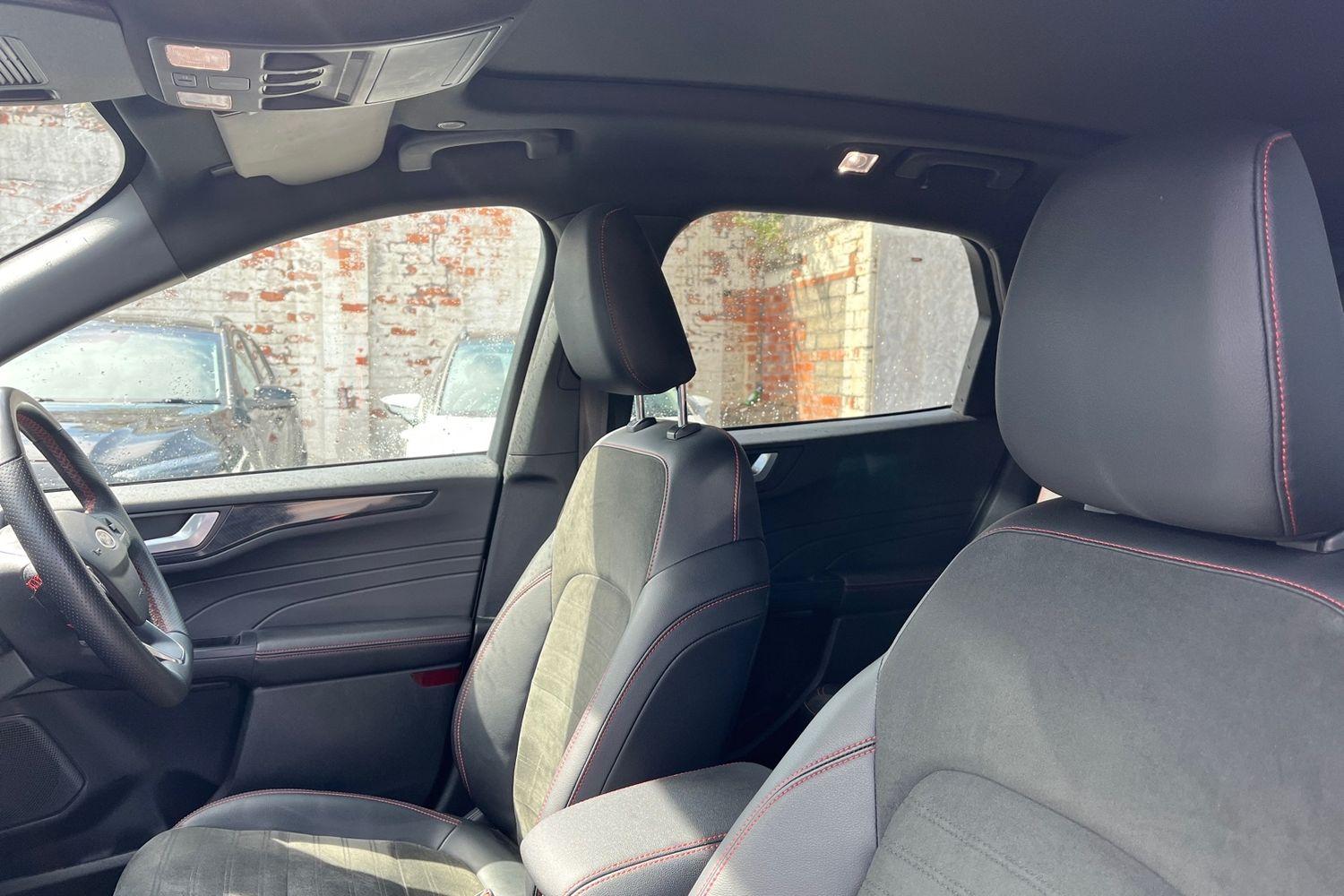 Ford KUGA Photo 18