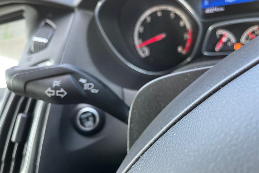 Used Ford FOCUS 14