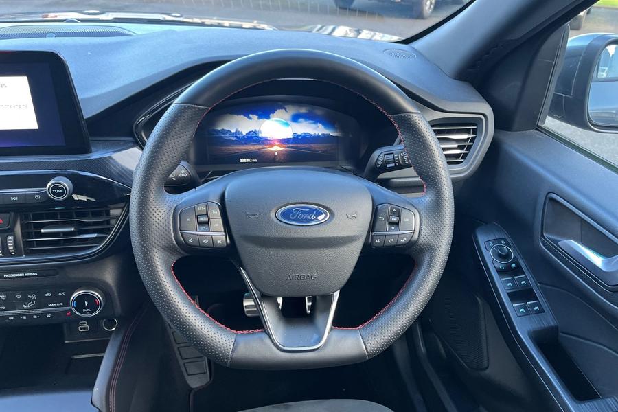 Ford KUGA Photo autoimg-f542f9b3c38a0ca2997f2cb6fa4f732fa719aa21.jpg
