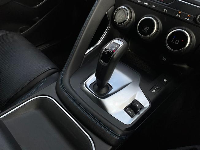 JAGUAR E-PACE Photo 45