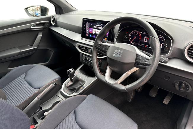 SEAT Arona Photo 6
