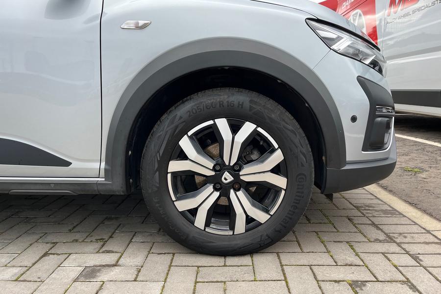 Dacia Sandero Stepway Photo autoimg-f548568289fd64c9b39dcf746da65f8337c7728c.jpg