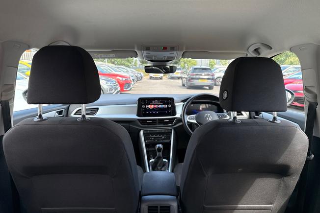 VOLKSWAGEN T-Roc Photo 29