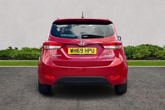 Hyundai ix20 Photo autoimg-f54a90336073dc12ec00768e5255c479e568bdff.jpg