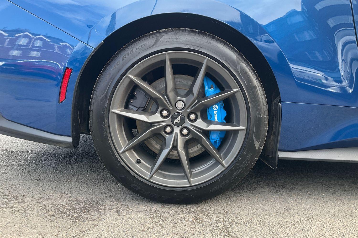 Ford MUSTANG Photo 7