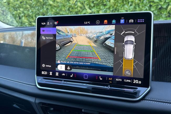 VOLKSWAGEN Tiguan Photo 24