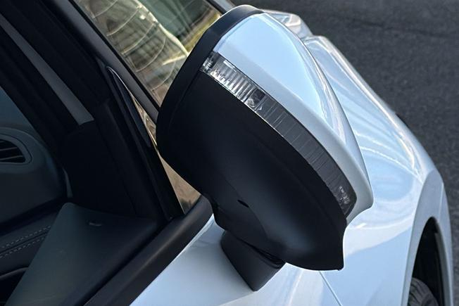 VOLKSWAGEN ID.3 Photo 47