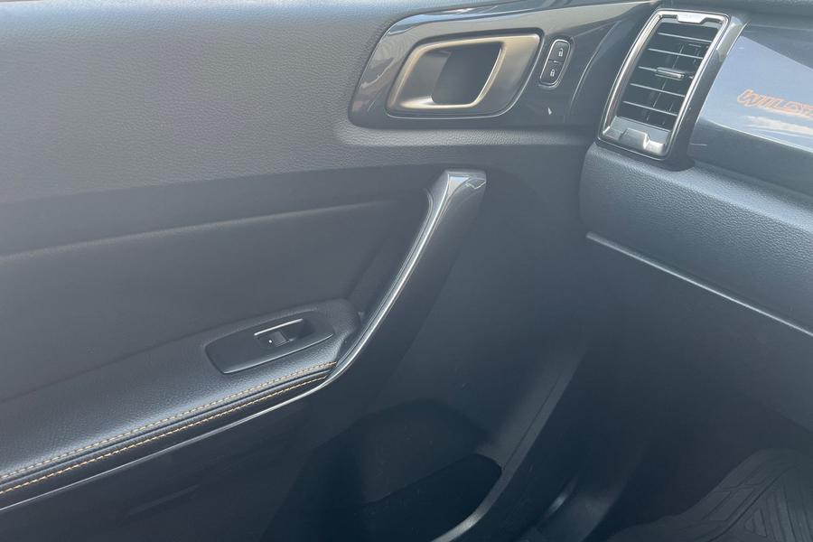 Ford RANGER Photo autoimg-f554e2272b6d0d34374fad7a8c04f9744c8c0c11.jpg