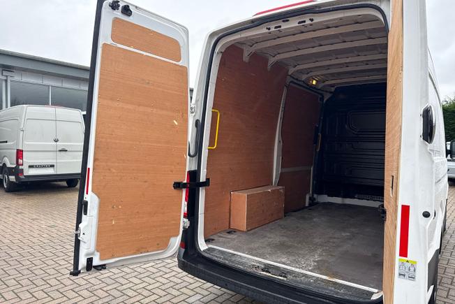 Volkswagen Crafter Photo 28