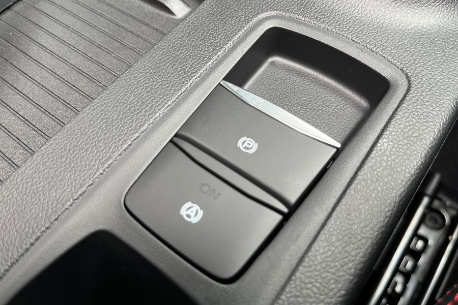Ford Focus Photo autoimg-f55ae0dfe2f1e2acdacfd589527f4f841570bf1c.jpg