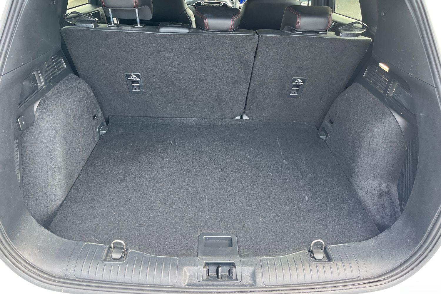 Ford KUGA Photo 20
