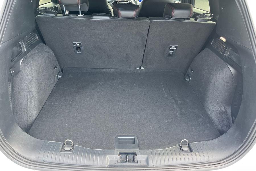 Ford KUGA Photo autoimg-f55b64221ffe57e6ba75a42fdd4343dd3440b53c.jpg