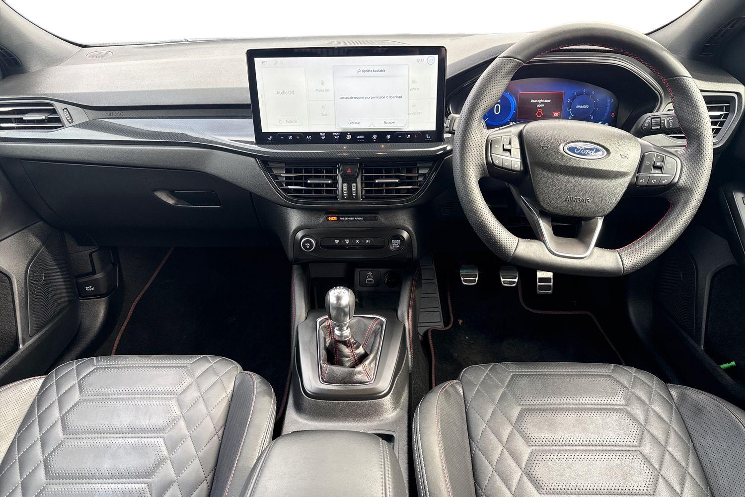 Ford FOCUS Photo 9