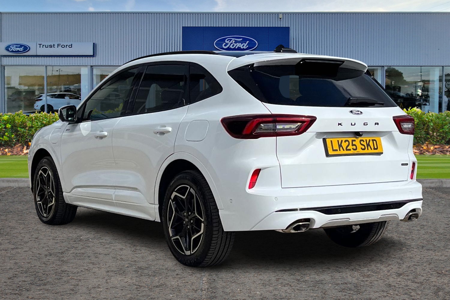 Ford Kuga Photo 1