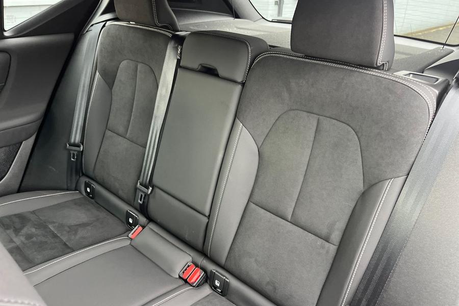 Volvo XC40 Photo autoimg-f569094909fa35670828ba66469643983cd0c294.jpg