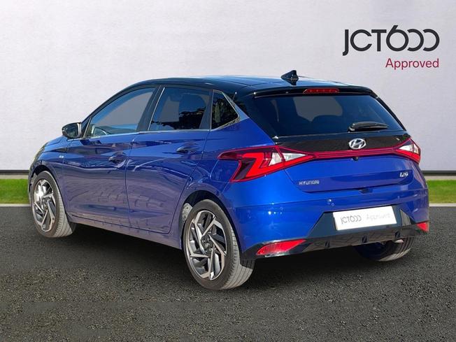 HYUNDAI i20 Photo 3