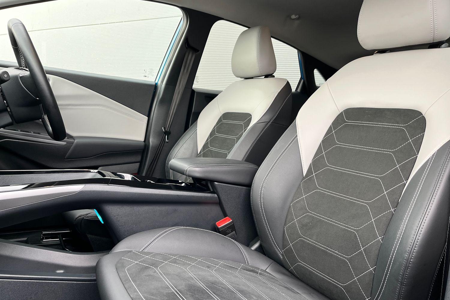 FORD PUMA Photo 18