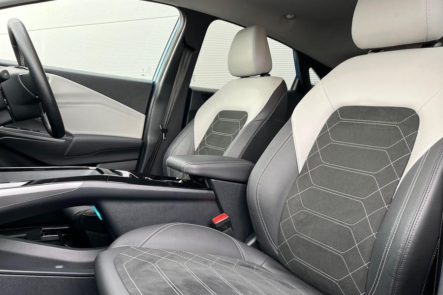 FORD PUMA Photo autoimg-f56f7562e2119f80c9ee4e38a653c1b991450c03.jpg