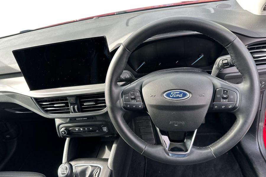 Ford FOCUS Photo autoimg-f5707db0d2ac38655305067ef9767e299dfab103.jpg
