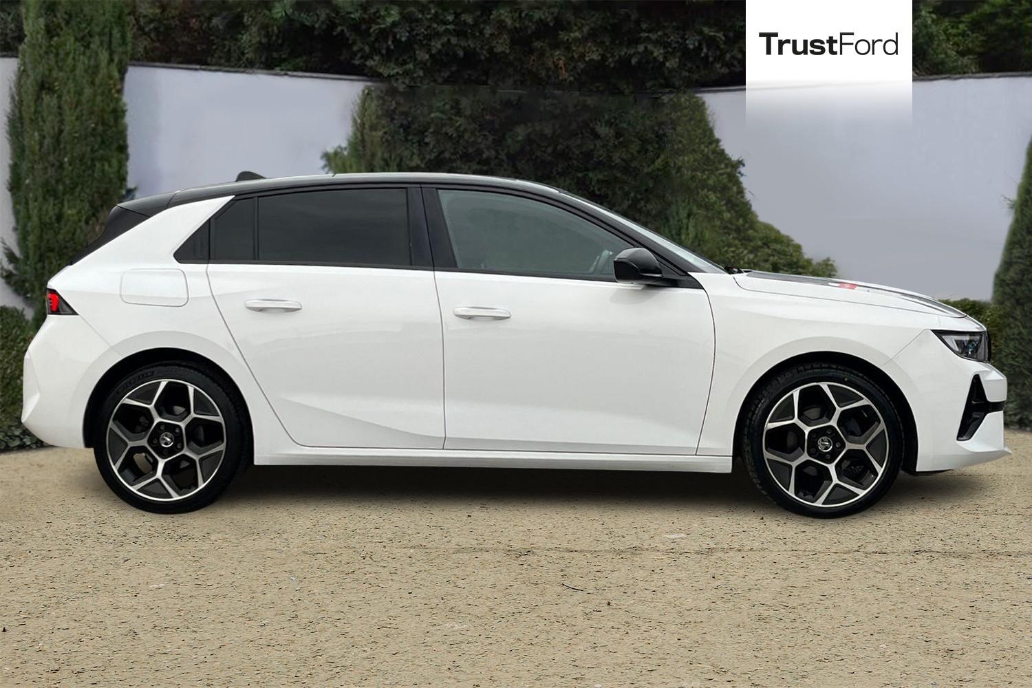 Vauxhall ASTRA Photo 2
