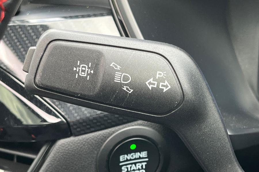 Ford KUGA Photo autoimg-f575f8d9094a904996197caa7c6681e6e6a66191.jpg