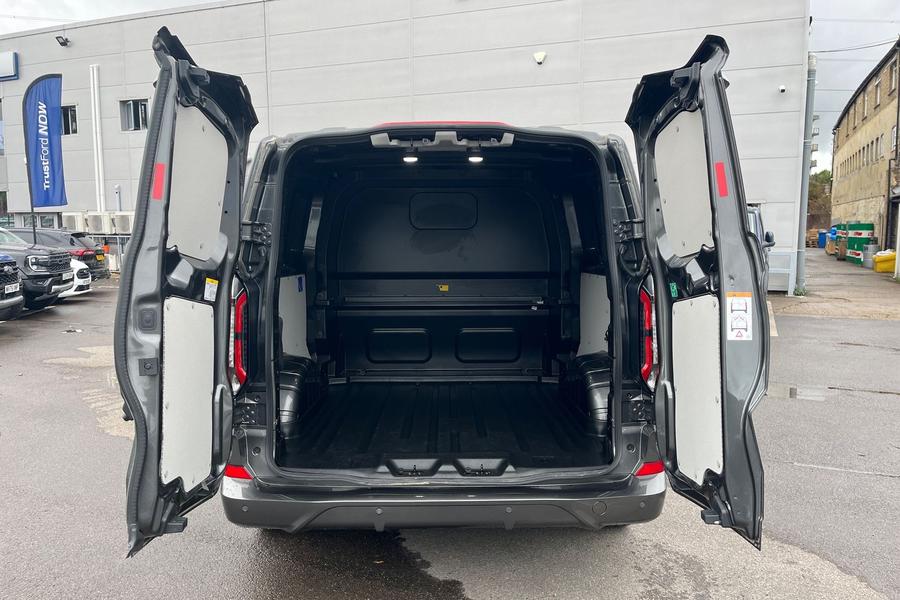 Ford TRANSIT CUSTOM Photo autoimg-f5787694f39e053b922576988e2e09c18e96be1e.jpg