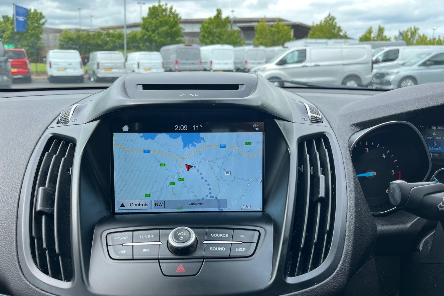 Ford KUGA Photo 28