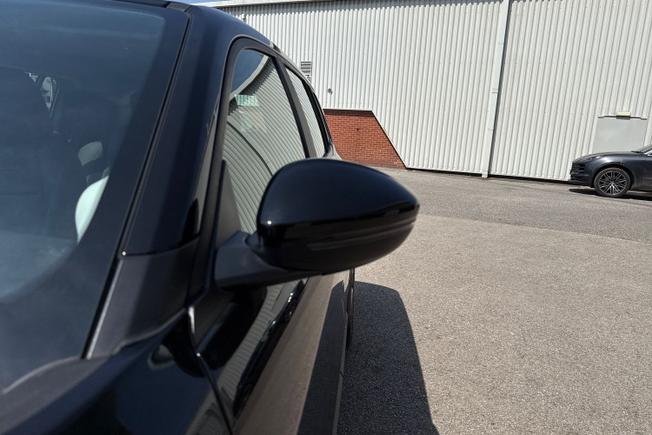JEEP Avenger Photo 27