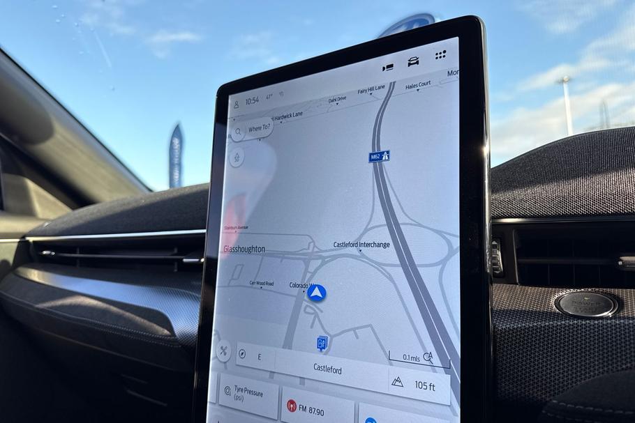 Used Ford MUSTANG MACH-E 24