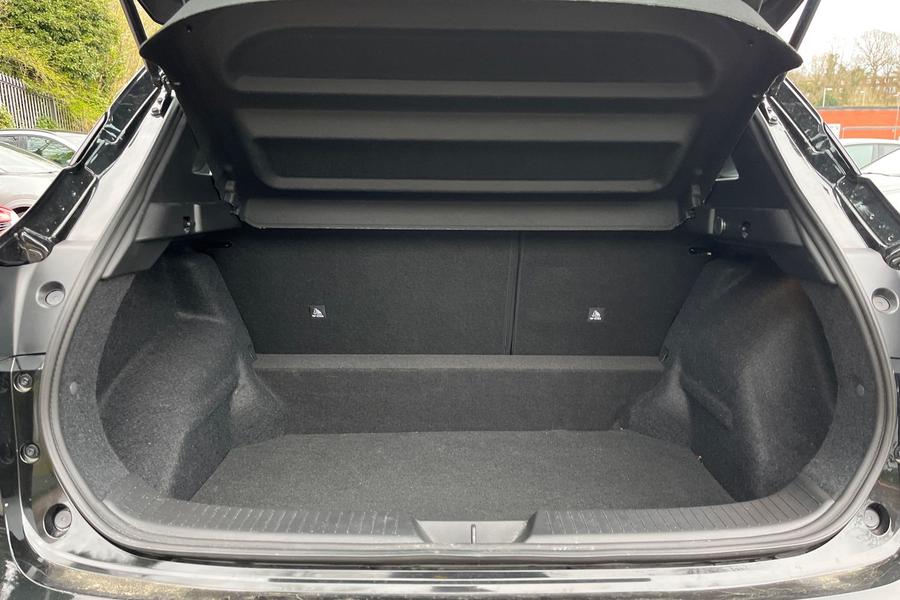Nissan Qashqai Photo autoimg-f57e8c6d84ef946de99b4fdd835fc76070cb766a.jpg