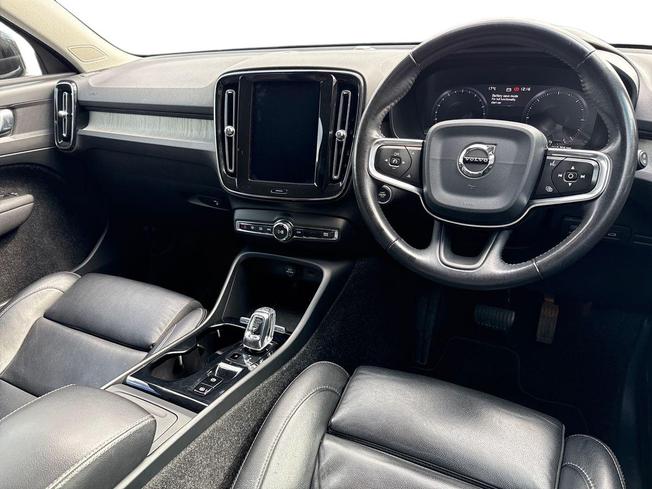 VOLVO Xc40 Photo 11