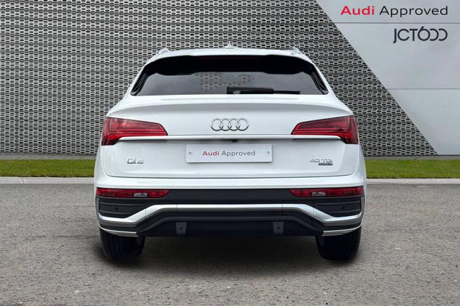 AUDI Q5 Photo 8