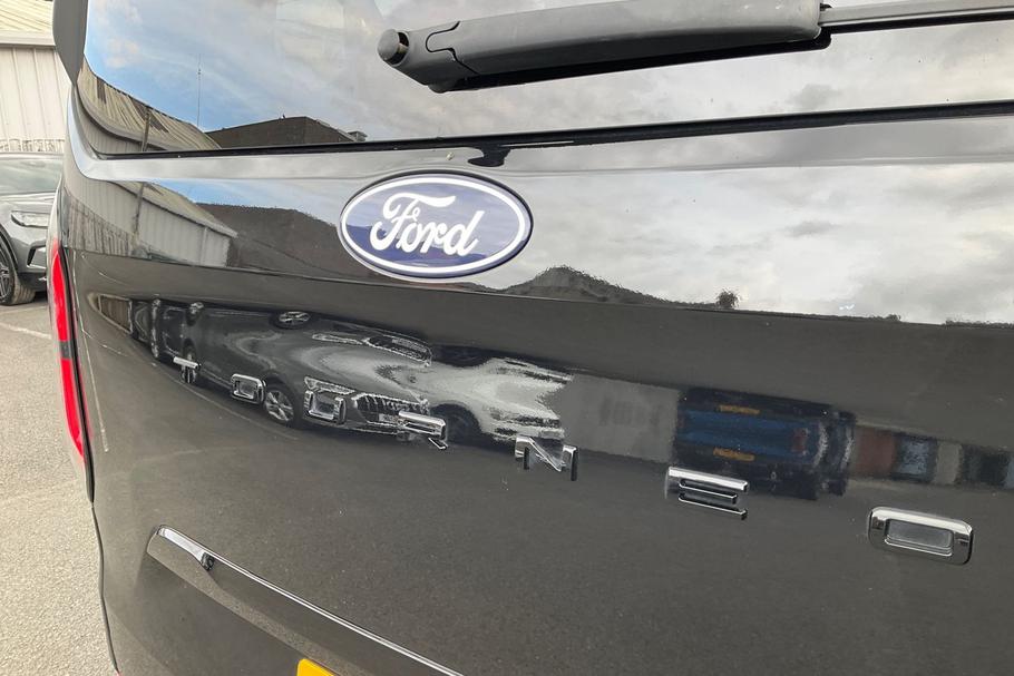 Used Ford TOURNEO CUSTOM WO74FKA 20