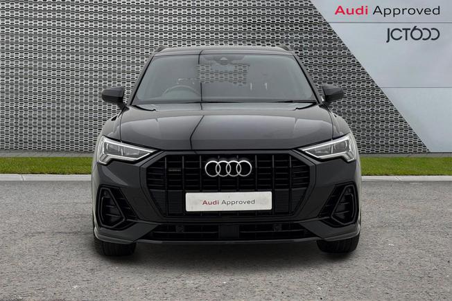 Audi Q3 Photo 8
