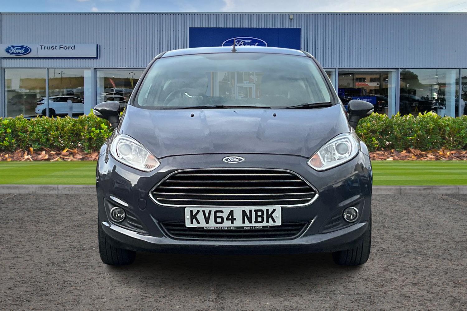 Ford FIESTA Photo 5