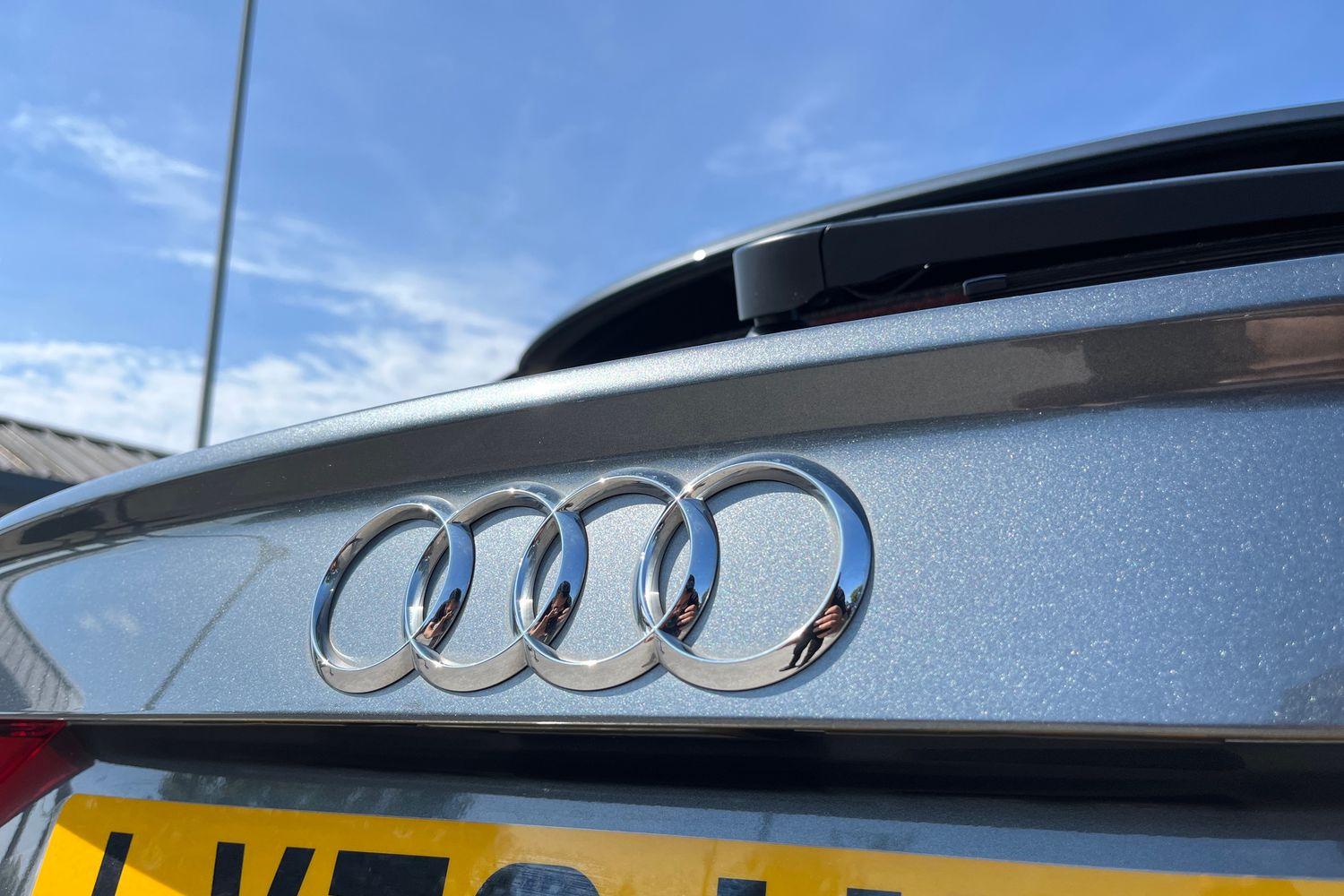 Audi Q3 Photo 38